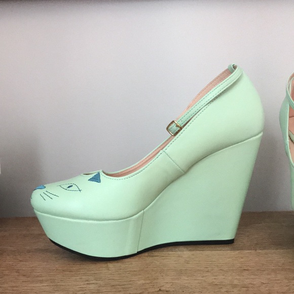 🌿 Turquoise Cat Wedges - Picture 4 of 5